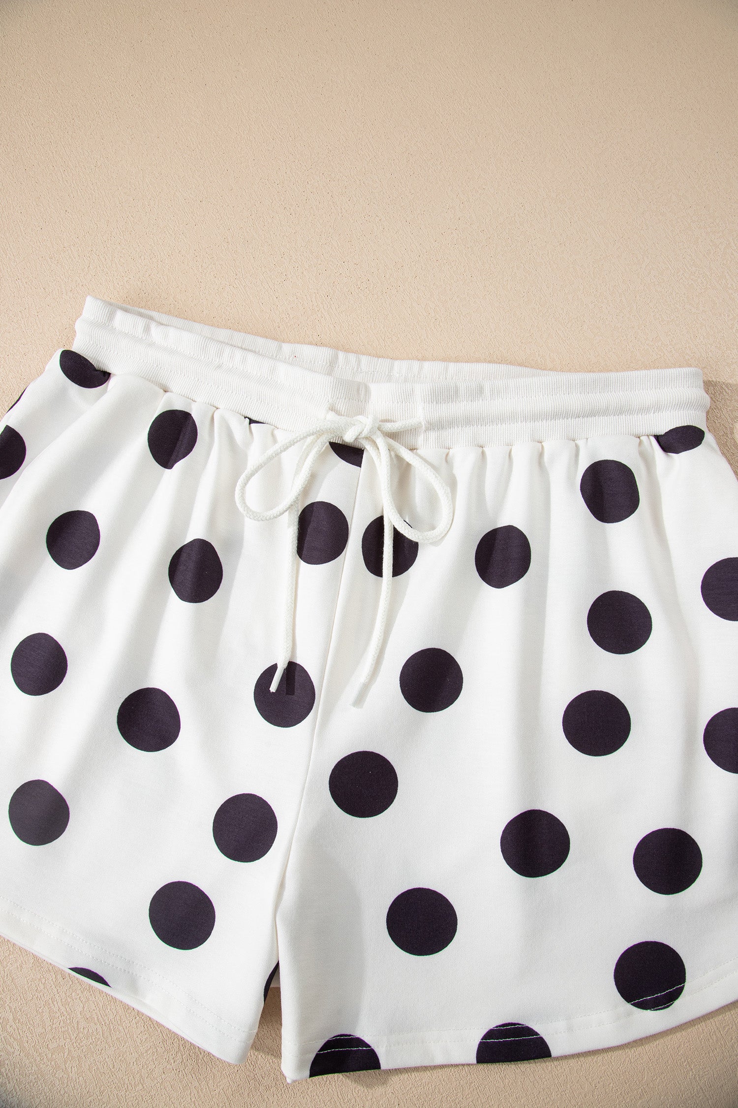 Beige Polka Dot Print Drop Shoulder Pullover Drawstring Shorts Set