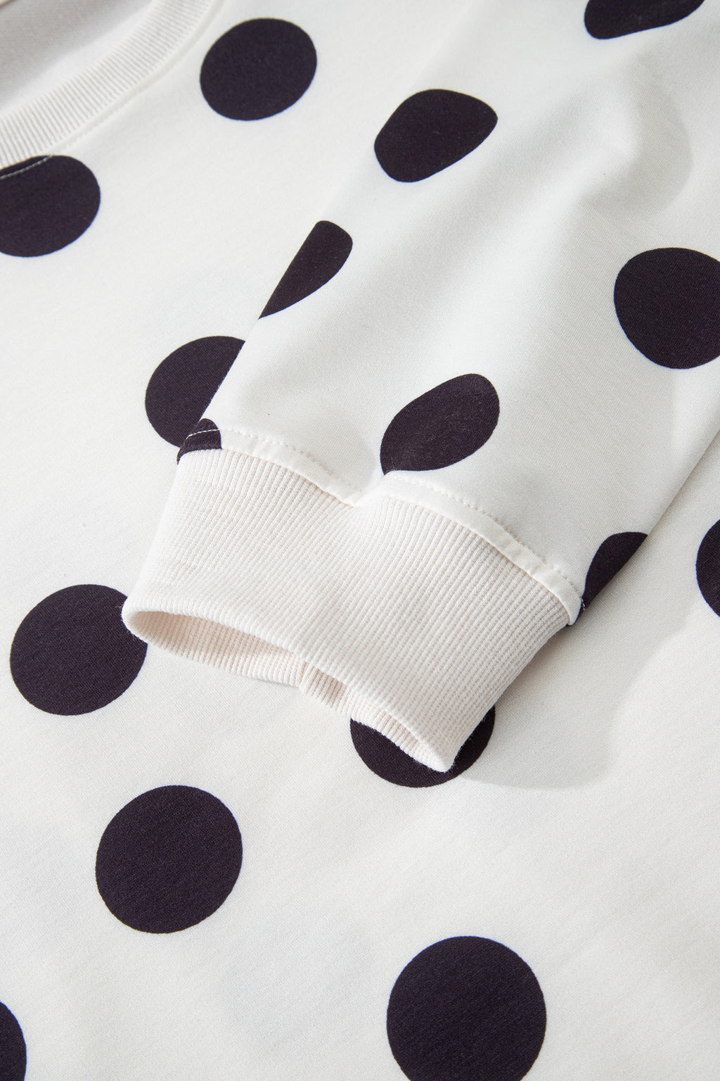 Beige Polka Dot Print Drop Shoulder Pullover Drawstring Shorts Set